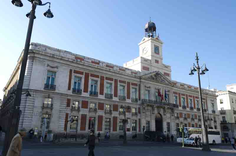 16 - Madrid - Puerta del Sol - edificio de la Presidencia de Madrid
